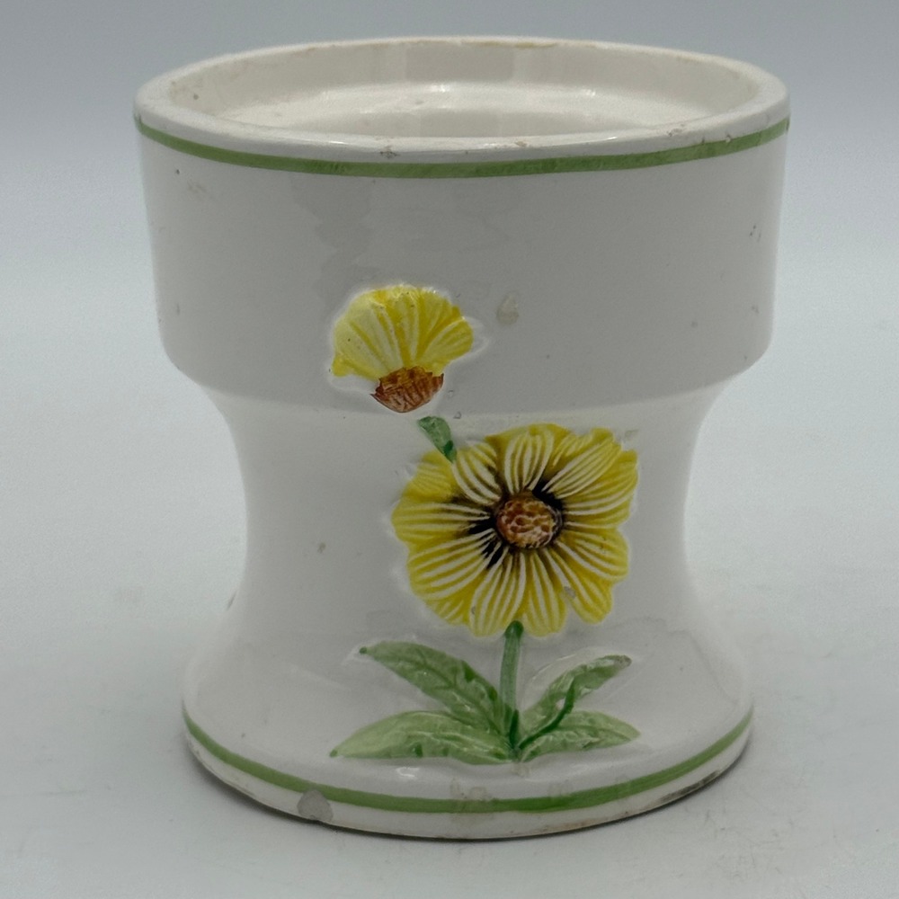 Vintage Ceramic Yellow Daisy Candle Holder Pedestal Taper Pillar Floral White